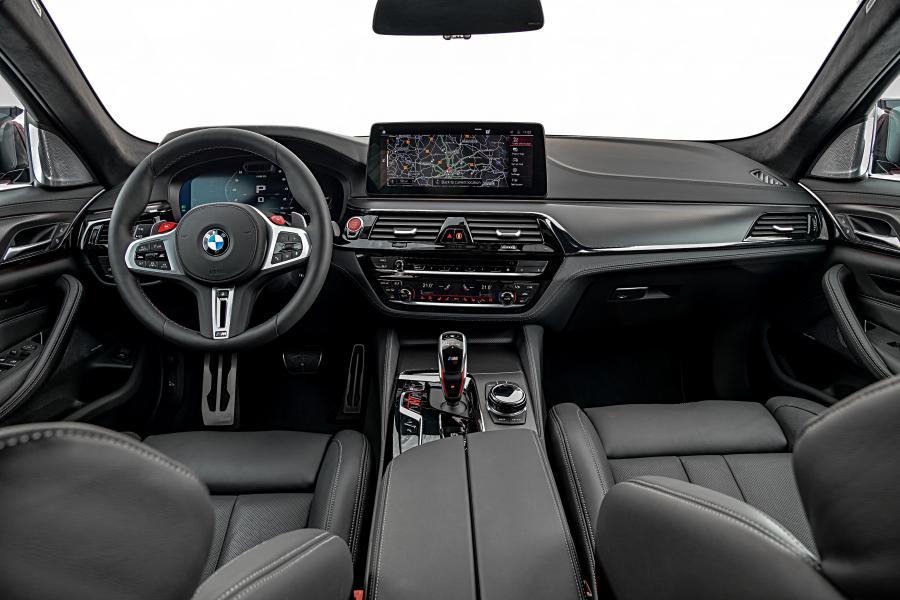 Торпедо BMW M5 Competition (F90) 2020 года  (WW) (фото 29 из 101)